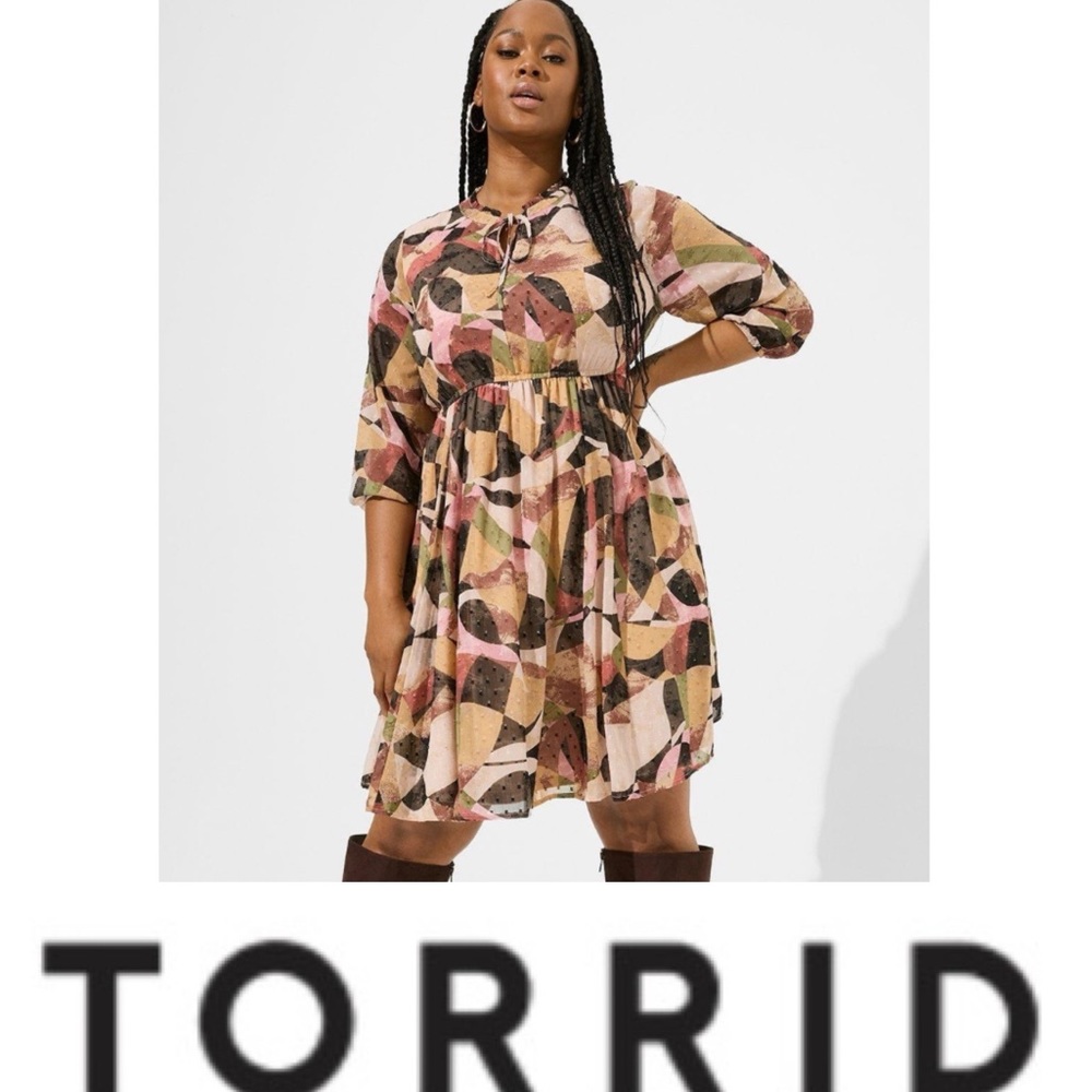 Torrid Mini Clip Dot Front Keyhole Geo Print Dress Pockets (14/16) MSRP $79.90